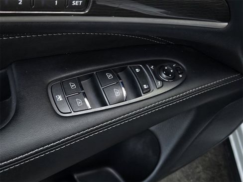 Used 2020 INFINITI QX60 Luxe w/ Essential Package image 11