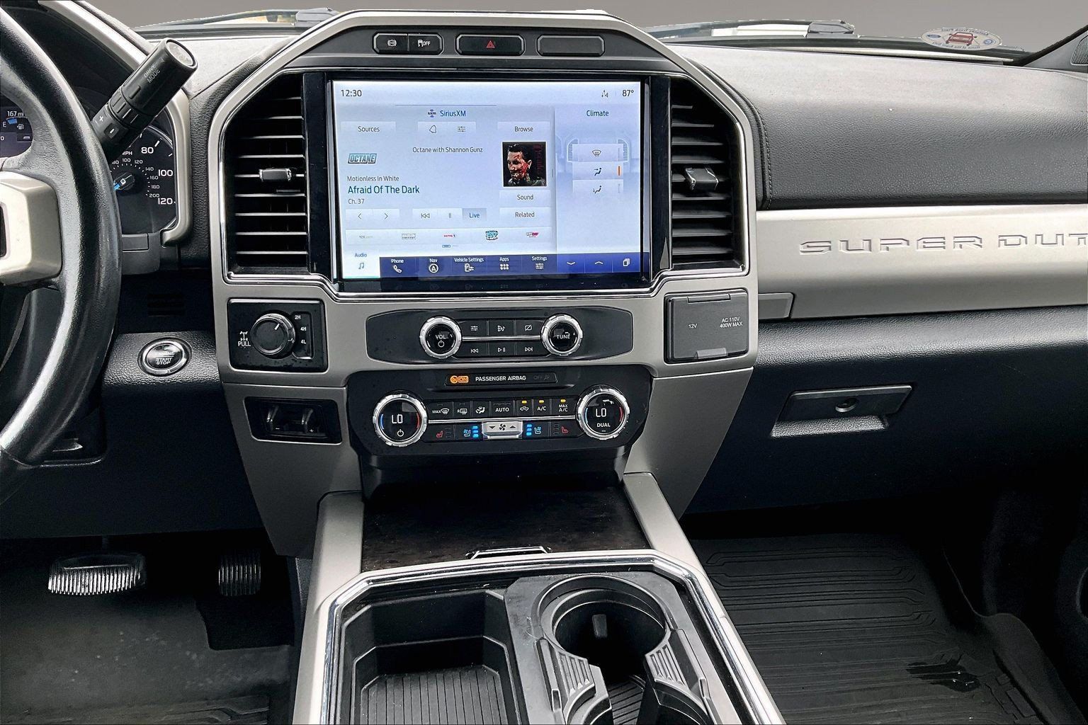 Used 2022 Ford F250 Lariat w/ Black Appearance Package AWD/4WD image 11
