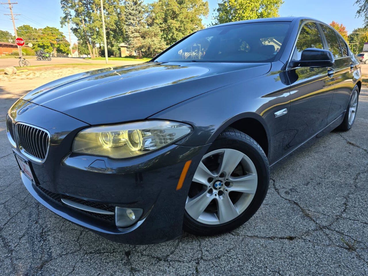Used 2013 BMW 528i xDrive Sedan AWD/4WD image 1