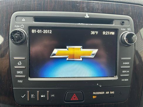 Used 2016 Chevrolet Traverse LT w/ LPO, 'HIT The Road' Package image 23