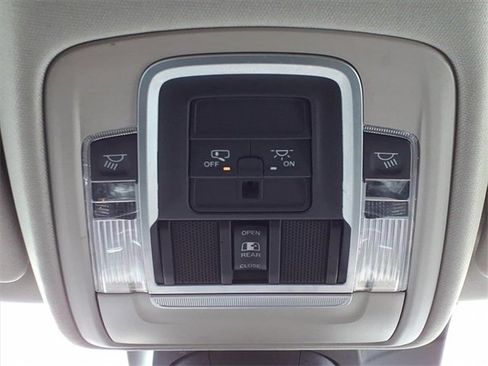 Certified 2022 RAM 1500 Laramie image 20