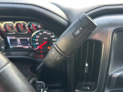 Used 2017 Chevrolet Silverado 2500 LTZ image 22