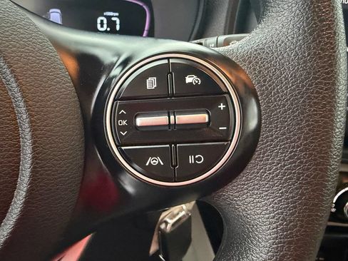 Used 2023 Kia Soul LX w/ LX Technology Package FWD image 24