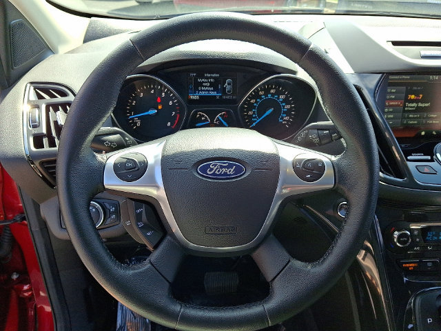Used 2015 Ford Escape Titanium w/ Equipment Group 301A FWD image 19