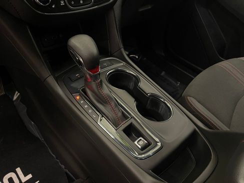 Used 2023 Chevrolet Equinox RS w/ LPO, Floor Liner Package image 16