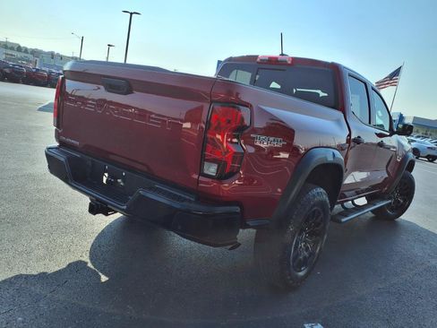 Used 2024 Chevrolet Colorado Trail Boss w/ Technology Package AWD/4WD image 30