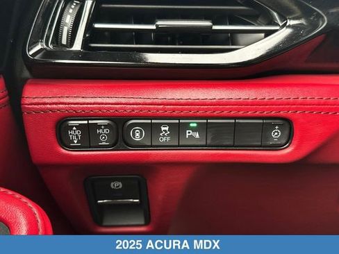 Used 2025 Acura MDX A-Spec AWD/4WD image 32