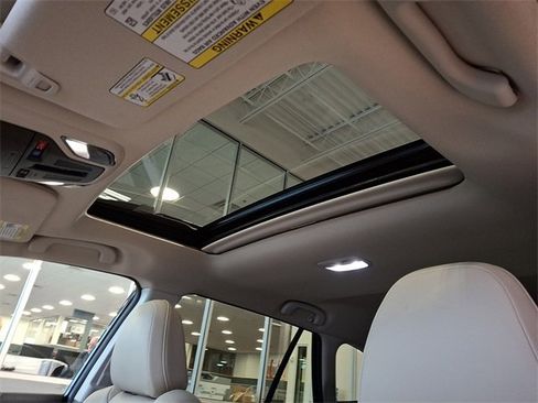 Used 2023 Subaru Outback Limited w/ Popular Package #2 image 14