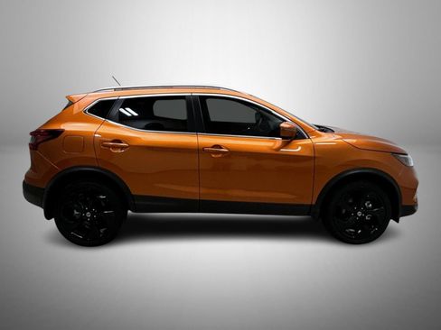 Used 2022 Nissan Rogue Sport SL w/ Premium Package AWD/4WD image 4