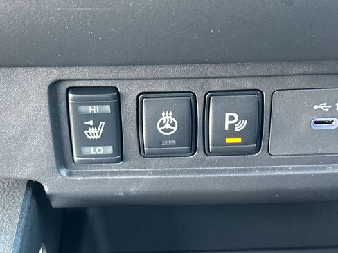 New 2026 Nissan Frontier SV w/ SV Convenience Package image 29