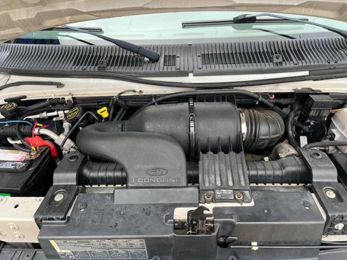 Used 2007 Ford E-350 and Econoline 350 XLT image 28