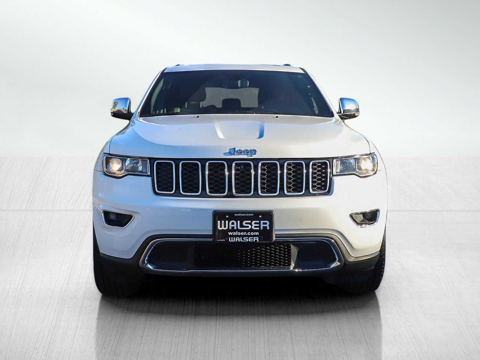 Used 2021 Jeep Grand Cherokee Limited w/ Trailer Tow Group IV AWD/4WD image 8