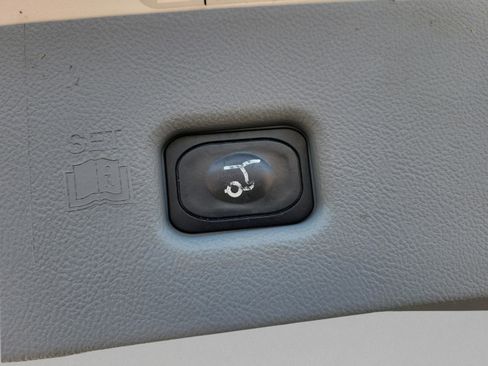 Used 2019 Lincoln Nautilus Reserve w/ Driver Assistance Package image 7