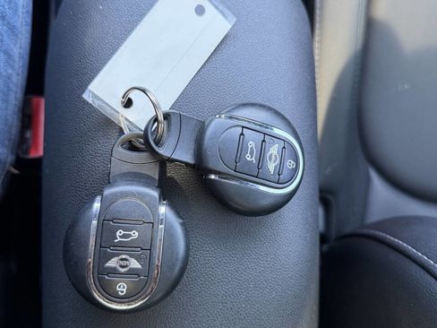 Used 2017 MINI Cooper Clubman S image 22