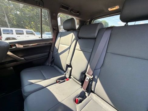 Used 2022 Lexus GX 460 Premium w/ Premium Package AWD/4WD image 53