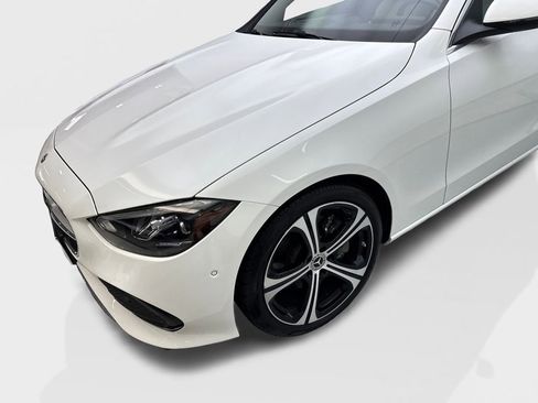 Used 2025 Mercedes-Benz C 300 Sedan image 18