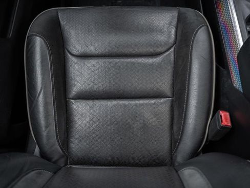 Used 2019 RAM 1500 Laramie image 43