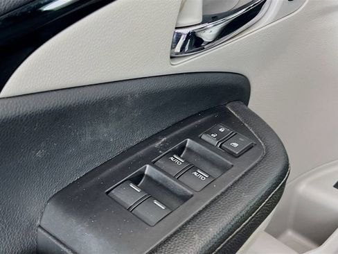 Used 2019 Honda Ridgeline RTL-E image 18