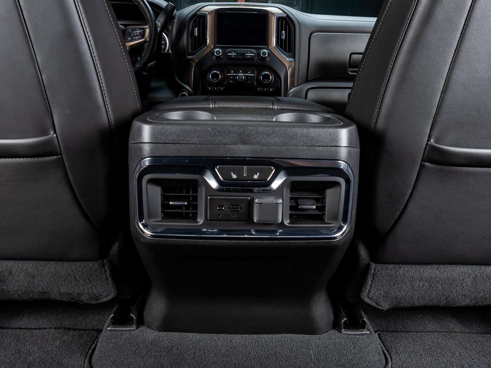 Used 2023 Chevrolet Silverado 3500 High Country AWD/4WD image 33