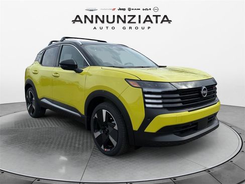 New 2026 Nissan Kicks SR w/ SR Premium Package image 7