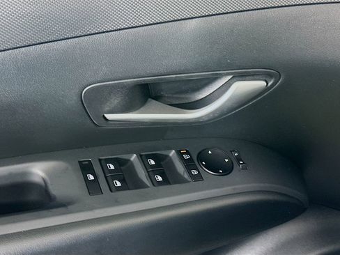 New 2026 Hyundai Tucson SEL image 19