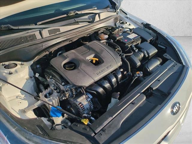 Used 2019 Kia Forte LXS FWD image 22