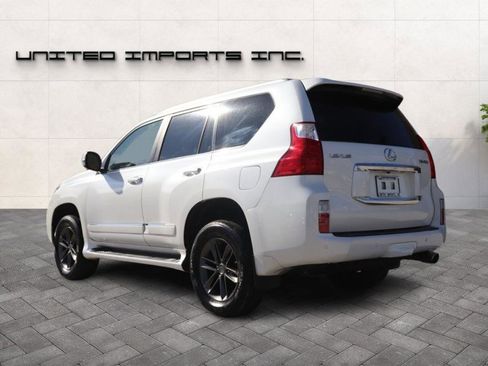 Used 2012 Lexus GX 460 image 4