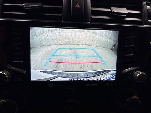 Used 2021 Toyota 4Runner TRD Off-Road image 22