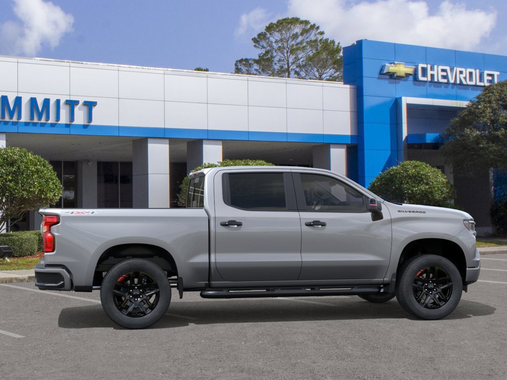 New 2026 Chevrolet Silverado 1500 RST w/ Redline Edition AWD/4WD image 5