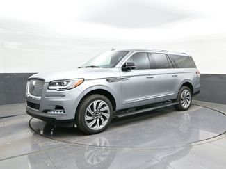 Used 2024 Lincoln Navigator L 4WD video 1