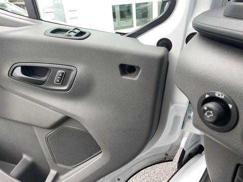 Used 2023 Ford Transit 350 XLT image 16