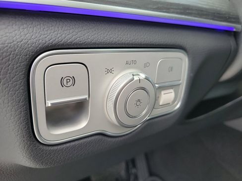 New 2026 Mercedes-Benz GLS 450 4MATIC image 26