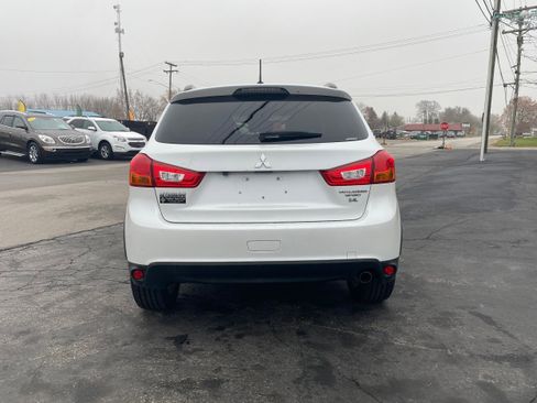 Used 2015 Mitsubishi Outlander Sport GT image 6