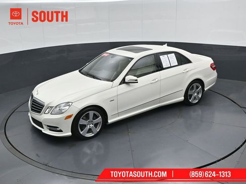 Used 2012 Mercedes-Benz E 350 4MATIC Sedan image 48