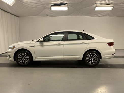 Used 2019 Volkswagen Jetta SEL FWD image 3
