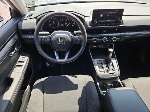 Used 2025 Honda CR-V EX image 11
