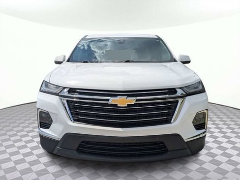 Used 2024 Chevrolet Traverse LT FWD image 9