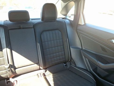 Used 2023 Volkswagen Jetta Sport image 20