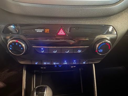 Used 2018 Hyundai Tucson SEL image 30