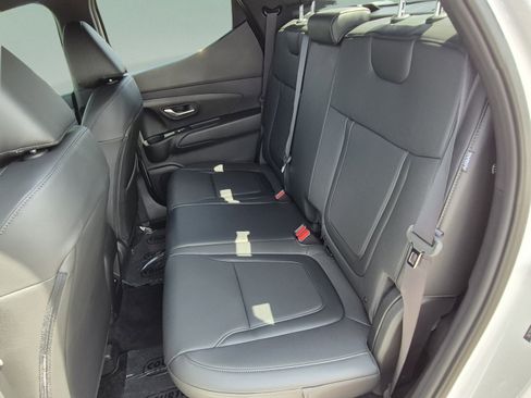 New 2026 Hyundai Santa Cruz SEL FWD image 16