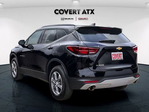 Used 2024 Chevrolet Blazer LT w/ Convenience Package FWD image 6