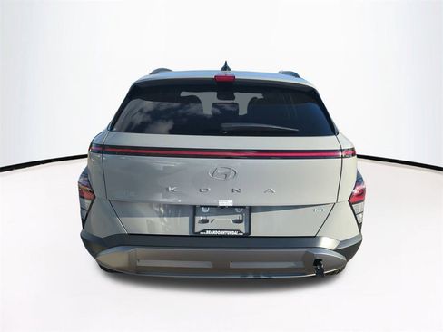 New 2026 Hyundai Kona SEL Premium image 6