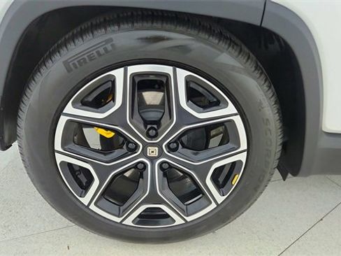 Used 2024 Rivian R1S Adventure image 60