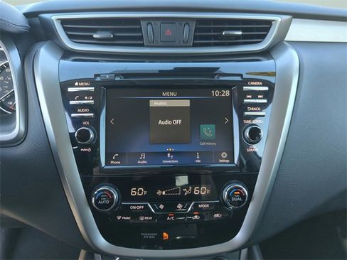 Certified 2024 Nissan Murano SV w/ SV Midnight Edition Package image 31