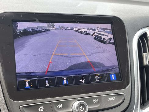 Used 2022 Chevrolet Equinox LT AWD/4WD image 31