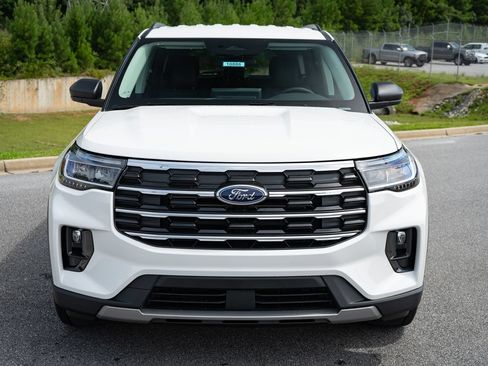 New 2026 Ford Explorer Active w/ Active Comfort Package RWD image 2