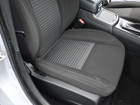 Used 2023 Dodge Charger SXT image 29