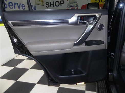 Used 2022 Lexus GX 460 Premium image 29