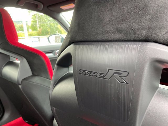 Used 2025 Honda Civic Type R image 14