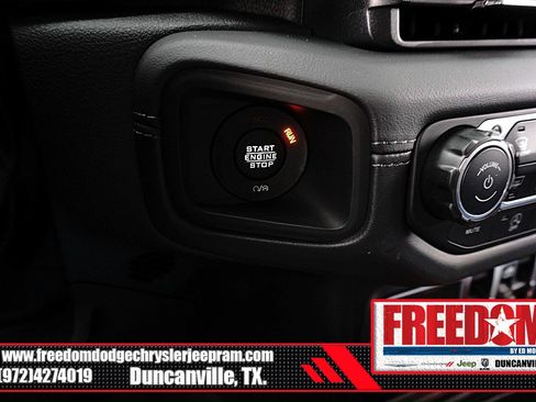 New 2026 Jeep Gladiator Sport AWD/4WD image 33